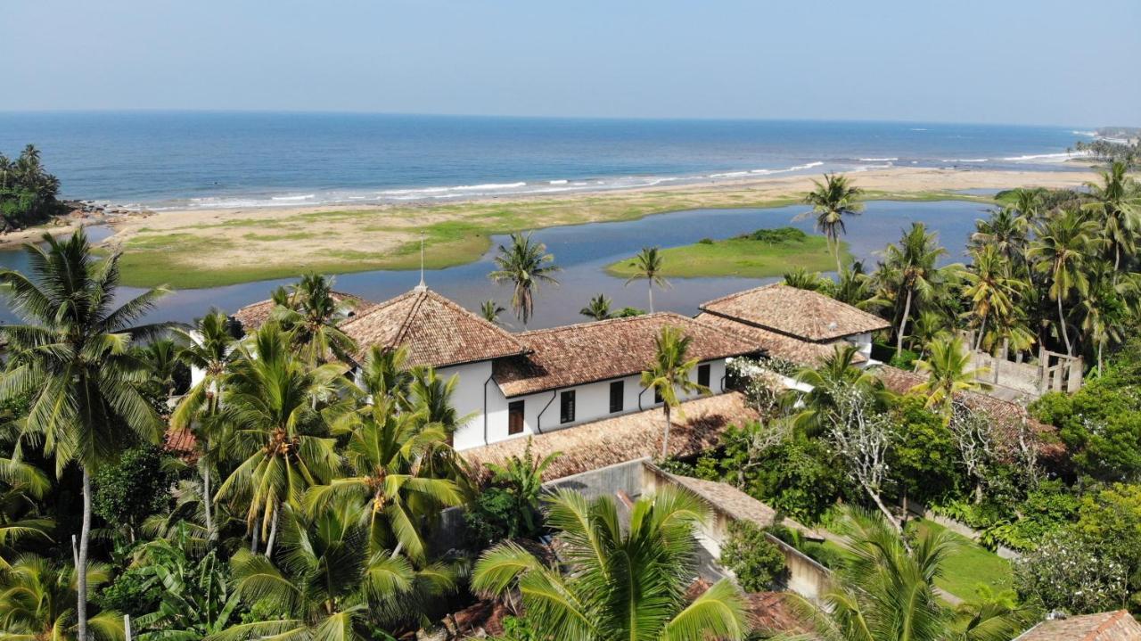 The Postcard Galle Luaran gambar
